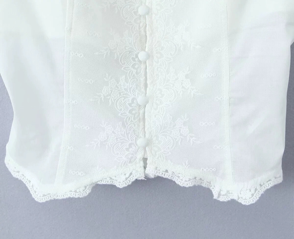Embroidered Mesh Patchwork Top - Picture 3 of 4